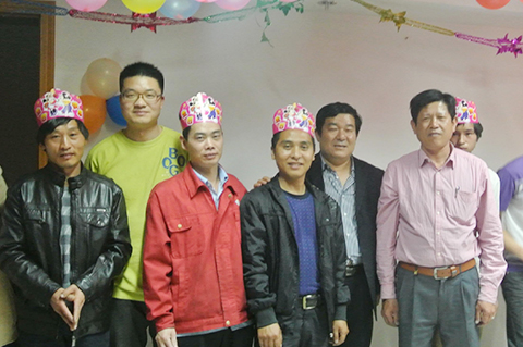 Hỗ trợ việc làm để cải thiện kỹ năng và đào tạo
